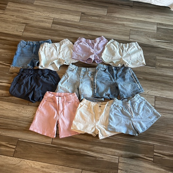 Lot of 10 pair of girl’s shorts